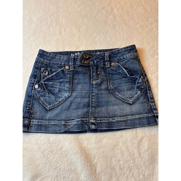 YMI Dresses & Skirts - YMI Premium Denim Mini Skirt Medium Wash Y2K Low Rise Size 3